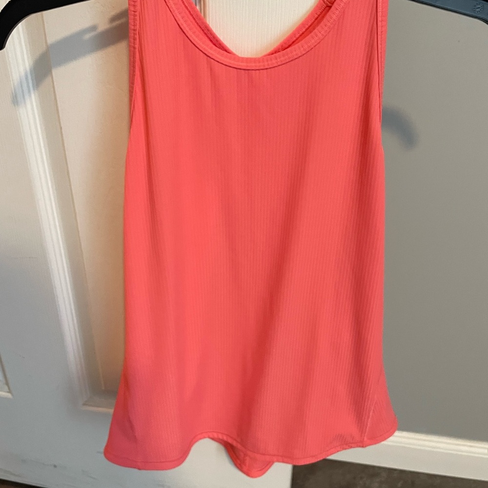Lululemon Coral Tank Women's Top